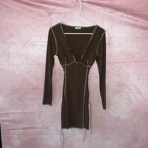Long sleeve brown/white lace up bodycon dress - Picture 1 of 2